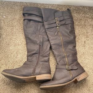 Cathy Jean Flat Knee Boots, Size 9